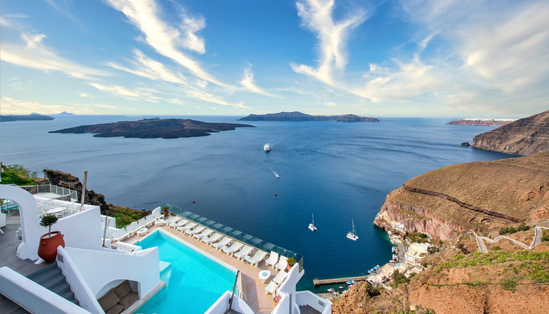 5* Athina Luxury Suites